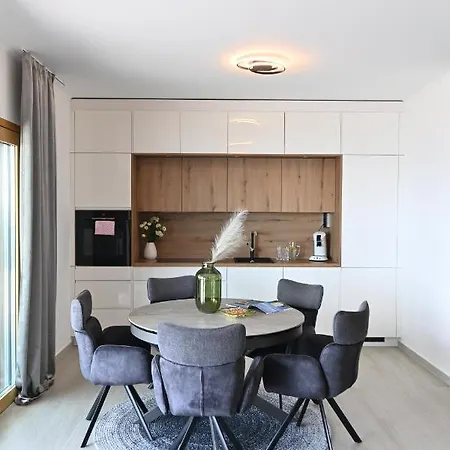 Sea View Deluxe Apartment Rijeka Exterior foto